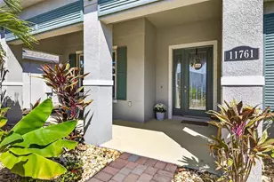 11761 Lake Lucaya Dr, Riverview, FL 33579 - Photo 11