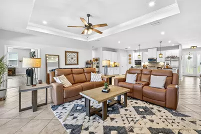 11761 Lake Lucaya Drive, Riverview, FL 33579 - Photo 3