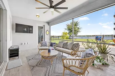 11761 Lake Lucaya Drive, Riverview, FL 33579 - Photo 5