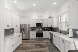 602 Dartmouth Ave E, Oldsmar, FL 34677 - Photo 7