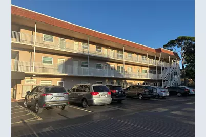 6645 1st Avenue N #307, Saint Petersburg, FL 33710 - Photo 1