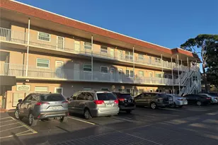 6645 1st Ave N, Saint Petersburg, FL 33710 - Photo 1