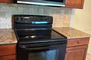 6645 1st Ave N, Saint Petersburg, FL 33710 - Photo 7