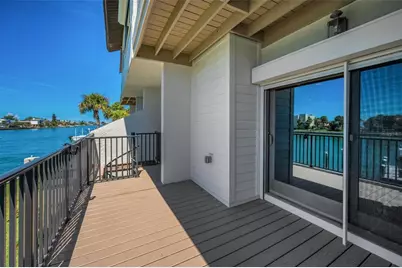 678 76th Avenue #5, Saint Pete Beach, FL 33706 - Photo 17