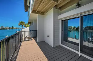 678 76th Ave, Saint Pete Beach, FL 33706 - Photo 17
