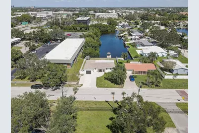 265 96th Avenue N, Saint Petersburg, FL 33702 - Photo 1