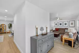 6337 Cocoa Ln, Apollo Beach, FL 33572 - Photo 11