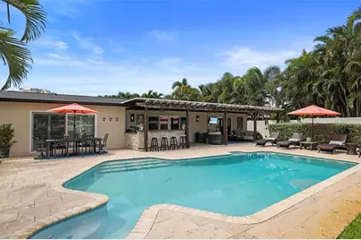 1220 81st Street S, Saint Petersburg, FL 33707 - Photo 65