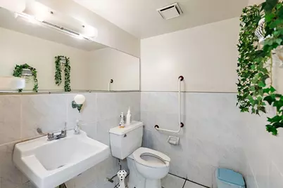 3425 22nd Avenue S, Saint Petersburg, FL 33711 - Photo 23