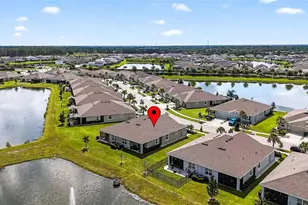 7847 Stonebrook Cir, Wesley Chapel, FL 33545 - Photo 3