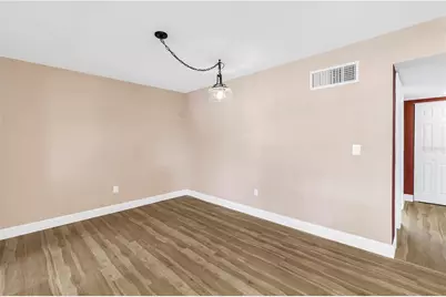 4455 Duhme Road #109, Saint Petersburg, FL 33708 - Photo 17