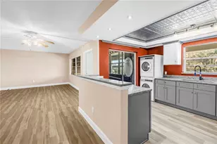 4455 Duhme Rd, Saint Petersburg, FL 33708 - Photo 11