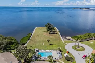 503 Windrush Bay Dr, Tarpon Springs, FL 34689 - Photo 41