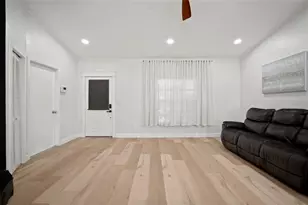 4613 N Country Hills Ct, Plant City, FL 33566 - Photo 5