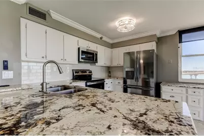 6265 Sun Boulevard #806, Saint Petersburg, FL 33715 - Photo 7