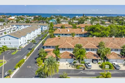 903 Pinellas Bayway S #302, Tierra Verde, FL 33715 - Photo 5