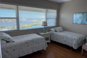 31 Island Way, Clearwater Beach, FL 33767 - Photo 19