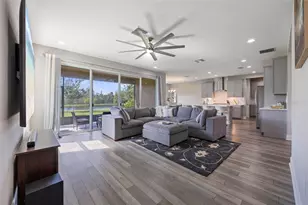 17750 Everlong Dr, Land O Lakes, FL 34638 - Photo 15