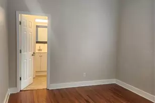 1923 W Pine St, Tampa, FL 33607 - Photo 9