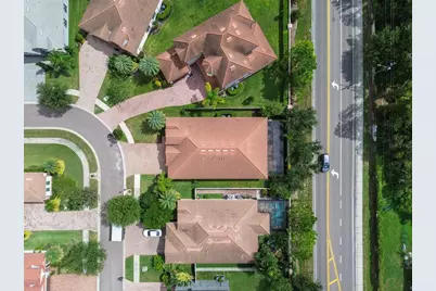 5138 Lakecastle Drive, Tampa, FL 33624 - Photo 3