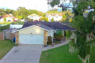 13603 Westshire Dr, Tampa, FL 33618 - Photo 1