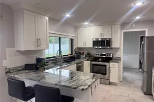 13603 Westshire Dr, Tampa, FL 33618 - Photo 11