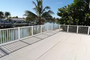 497 Normandy Rd, Madeira Beach, FL 33708 - Photo 23