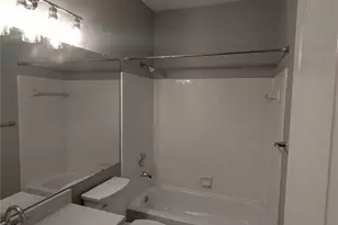 903 Normandy Trace Rd, Tampa, FL 33602 - Photo 11