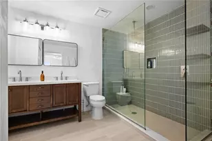 13441 Del Prado Dr S, Largo, FL 33774 - Photo 17