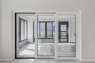 9050 Park Blvd, Seminole, FL 33777 - Photo 27