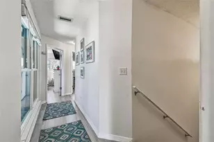 9050 Park Blvd, Seminole, FL 33777 - Photo 35