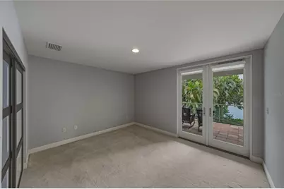 838 Monterey Boulevard NE, Saint Petersburg, FL 33704 - Photo 35