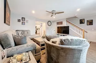 802 Mindy Ct, Largo, FL 33771 - Photo 7