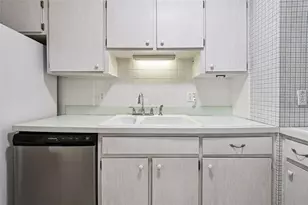 1803 Pineapple Palm Ct., Sun City Center, FL 33573 - Photo 29