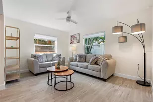 6750 W Flamingo Way S, Saint Petersburg, FL 33707 - Photo 11