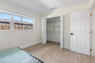 6750 W Flamingo Way S, Saint Petersburg, FL 33707 - Photo 21