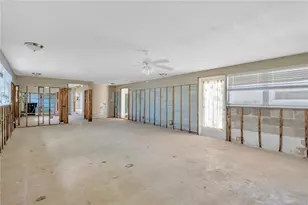 16214 3rd St E, Redington Beach, FL 33708 - Photo 23