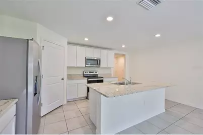 1213 Tahitian Sunrise Drive, Plant City, FL 33565 - Photo 9