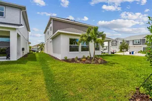 10645 Cres Crk Xing, Parrish, FL 34219 - Photo 45