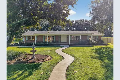 639 Howard Avenue, Lakeland, FL 33815 - Photo 1