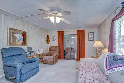 39443 Elgin Drive, Zephyrhills, FL 33542 - Photo 9