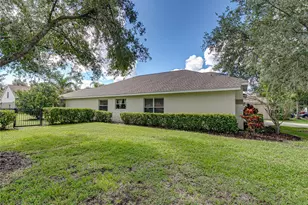 16325 Bridgeglade Ln, Lithia, FL 33547 - Photo 25