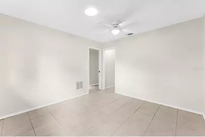 12601 Frank Drive S, Seminole, FL 33776 - Photo 27