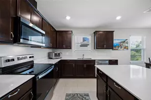 11636 Middle Fork Way, Parrish, FL 34219 - Photo 7