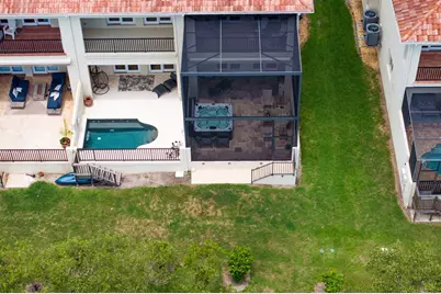 1040 Paseo Del Rio NE, Saint Petersburg, FL 33702 - Photo 77