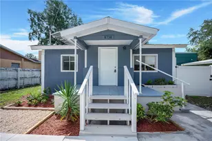 8738 N Tangerine Pl, Tampa, FL 33617 - Photo 1