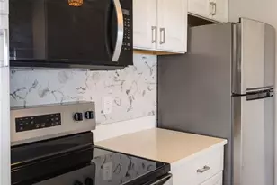 217 Seagull Dr, Tarpon Springs, FL 34689 - Photo 11