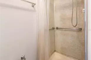 217 Seagull Dr, Tarpon Springs, FL 34689 - Photo 31