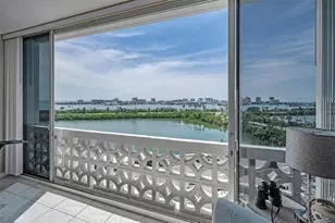 31 Island Way, Clearwater Beach, FL 33767 - Photo 17