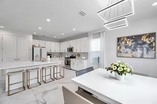 32203 Mahogany Valley Dr, Wesley Chapel, FL 33543 - Photo 19